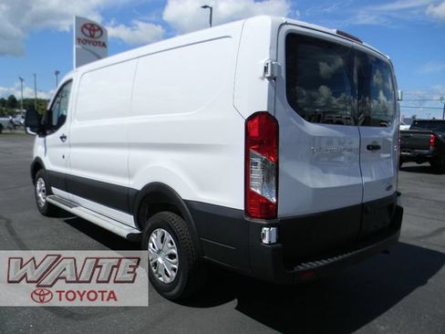 Used 2025 Ford Transit 250 Low Roof w/ Exterior Upgrade Package RWD image 4