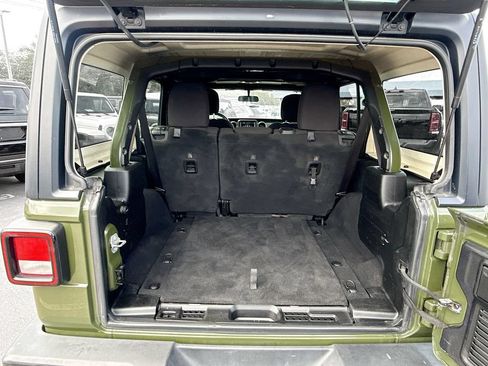 Used 2023 Jeep Wrangler Unlimited Sport AWD/4WD image 31