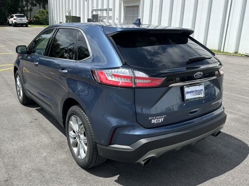 Used 2019 Ford Edge Titanium w/ Equipment Group 301A AWD/4WD image 9
