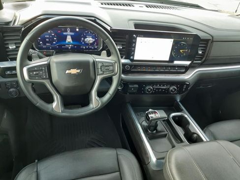Used 2023 Chevrolet Silverado 1500 LTZ w/ LTZ Premium Package image 5