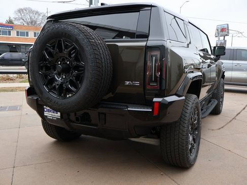 New 2026 GMC Hummer EV SUV AWD/4WD image 7
