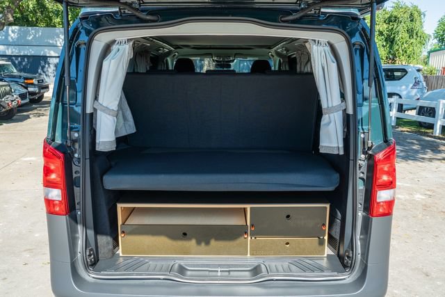 Used 2021 Mercedes-Benz Metris Passenger image 10