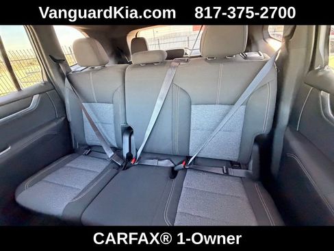 Used 2025 GMC Acadia Elevation image 22