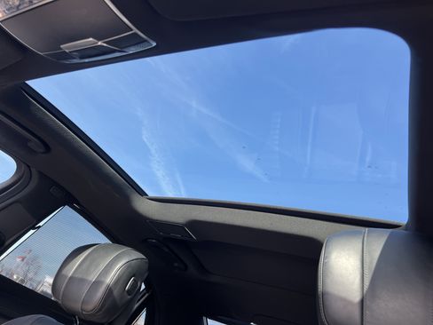 Certified 2019 Mercedes-Benz S 560 4MATIC Sedan image 28