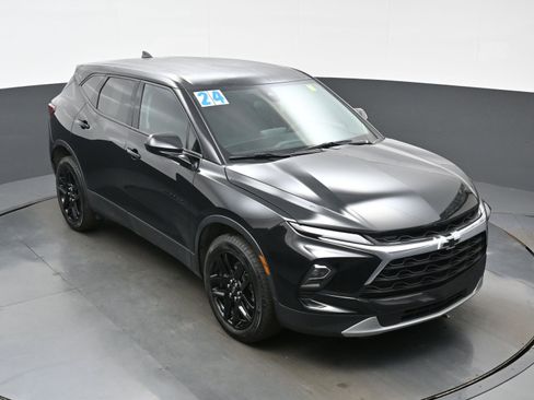 Used 2024 Chevrolet Blazer LT w/ LPO, Floor Liner Package AWD/4WD image 42