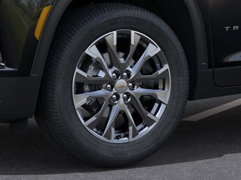 New 2026 Chevrolet Traverse LT w/ Sun and Wheel Package image 9