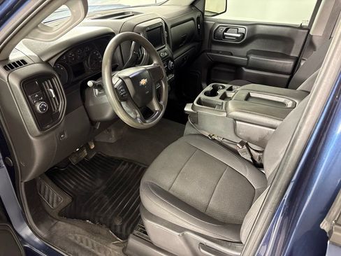 Used 2020 Chevrolet Silverado 1500 Custom w/ Custom Value Package RWD image 32