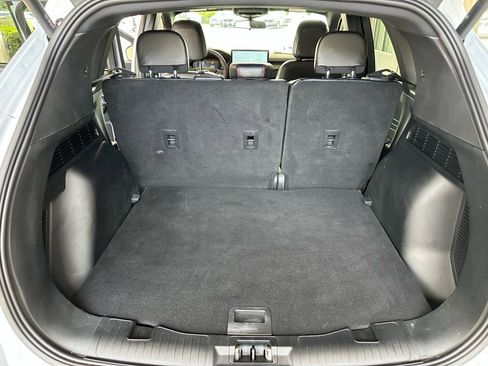 Used 2025 Ford Escape ST-Line w/ Tech Pack #1 FWD image 26