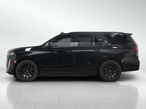 Used 2024 Cadillac Escalade Sport Platinum w/ LPO, ONYX Package AWD/4WD image 2
