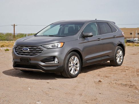 Used 2021 Ford Edge Titanium FWD image 1