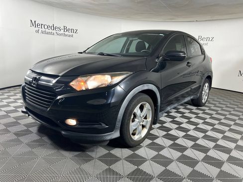 Used 2016 Honda HR-V EX image 3