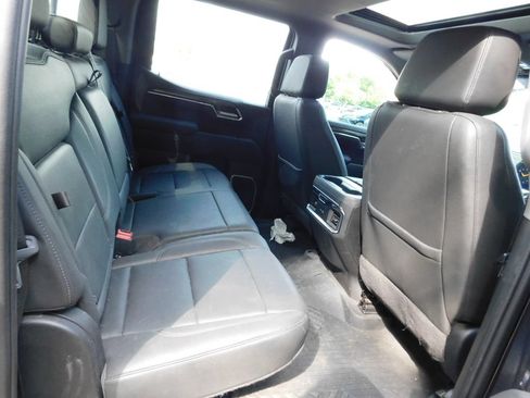 Used 2023 Chevrolet Silverado 1500 LTZ w/ LTZ Premium Package AWD/4WD image 7
