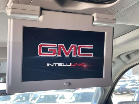 Used 2019 GMC Yukon SLT w/ Graphite Performance Edition image 13