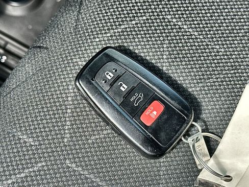 Used 2024 Toyota RAV4 XLE w/ Convenience Package image 26