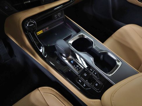 Used 2026 Lexus NX 350 AWD w/ Accessory Package (2T) image 31