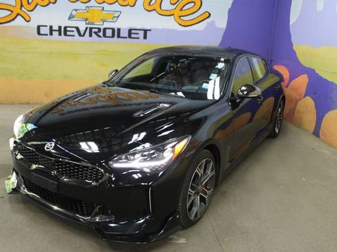 Used 2020 Kia Stinger GT2 image 4
