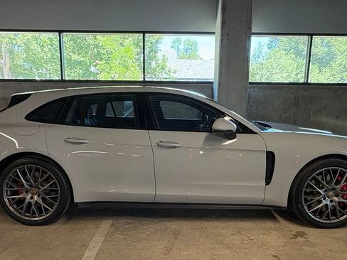 Used 2023 Porsche Panamera 4S AWD/4WD image 9