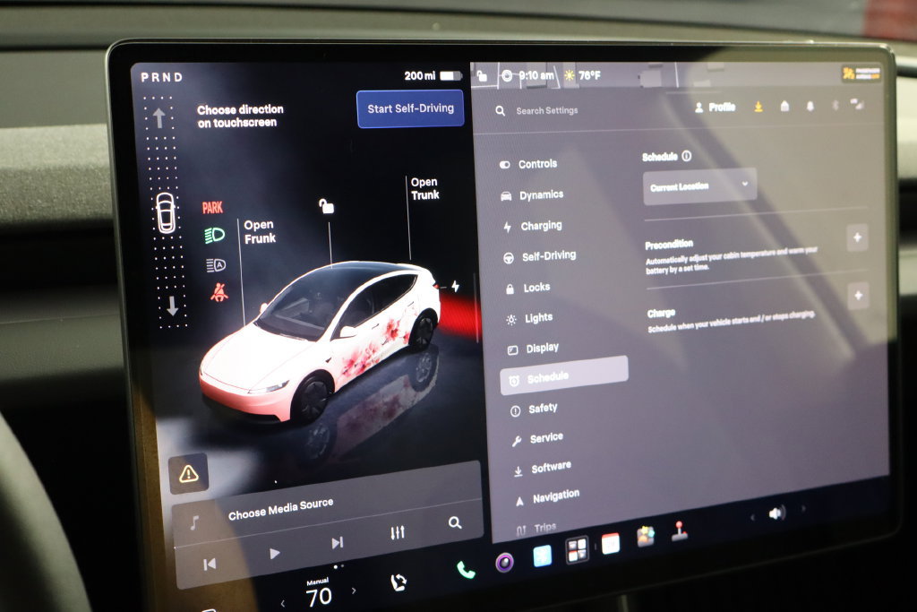 Used 2026 Tesla Model Y 2WD image 32
