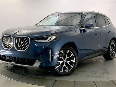 Certified 2025 BMW X3 xDrive30i image 11