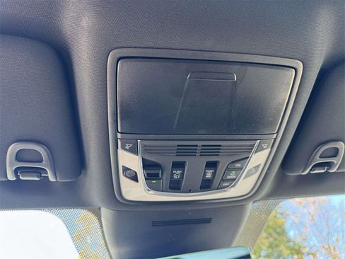 Certified 2025 Acura MDX A-Spec image 32