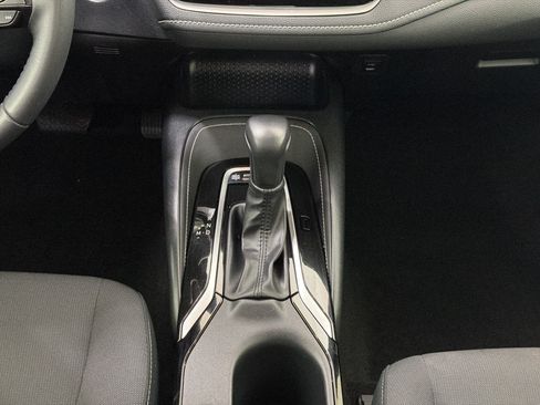 Used 2025 Toyota Corolla SE FWD image 17