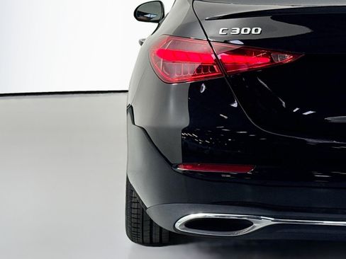 Used 2022 Mercedes-Benz C 300 Sedan image 14