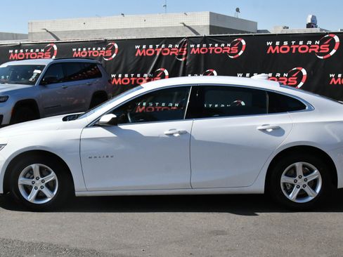 Used 2024 Chevrolet Malibu LT FWD image 4