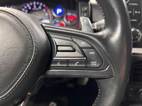 Used 2019 Nissan GT-R Premium w/ Premium Interior Package AWD/4WD image 11
