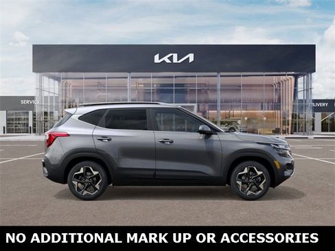 New 2026 Kia Seltos EX image 7