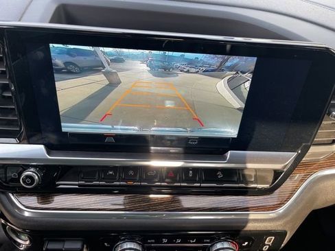 Used 2024 GMC Sierra 1500 Elevation w/ X31 Off-Road Package image 11