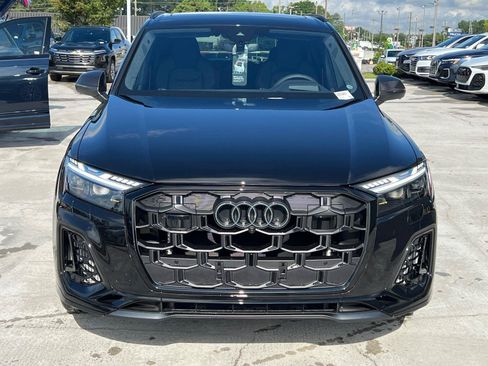 New 2026 Audi SQ7 Prestige AWD/4WD image 2