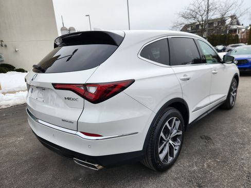 Certified 2023 Acura MDX SH-AWD w/ Technology Package image 4