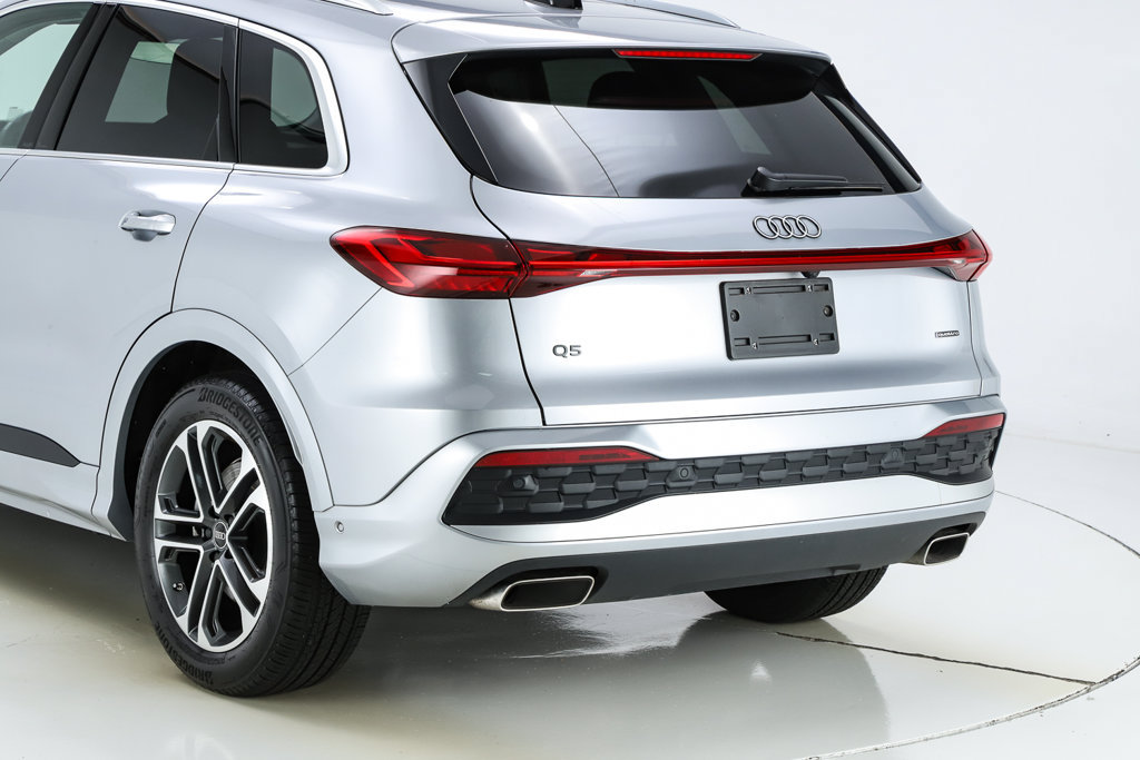 Used 2025 Audi Q5 Prestige AWD/4WD image 13