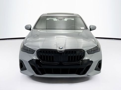 New 2026 BMW 540i xDrive w/ M Sport Package AWD/4WD image 2