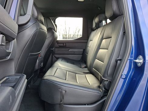 Used 2025 Toyota Tacoma SR5 image 13