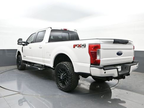Used 2019 Ford F250 Lariat w/ Lariat Ultimate Package image 26