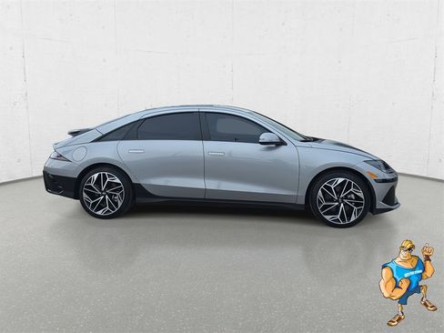Certified 2025 Hyundai Ioniq 6 SEL image 4