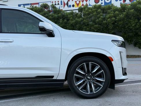 Used 2021 Cadillac Escalade Sport Platinum image 9