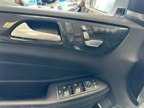 Used 2017 Mercedes-Benz GLS 450 GLS 450 4MATIC SUV image 23