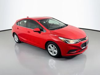Used 2017 Chevrolet Cruze LT w/ Convenience Package FWD video 1