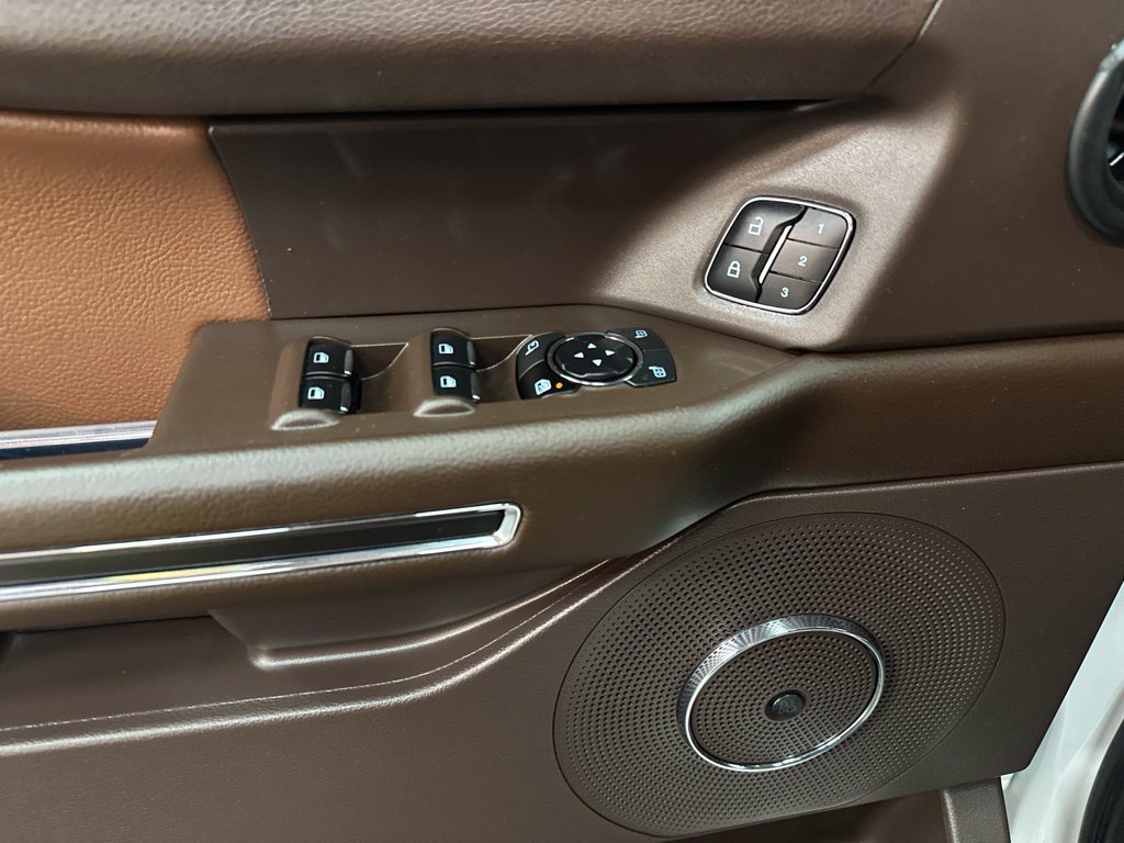 Used 2023 Ford Expedition King Ranch AWD/4WD image 17