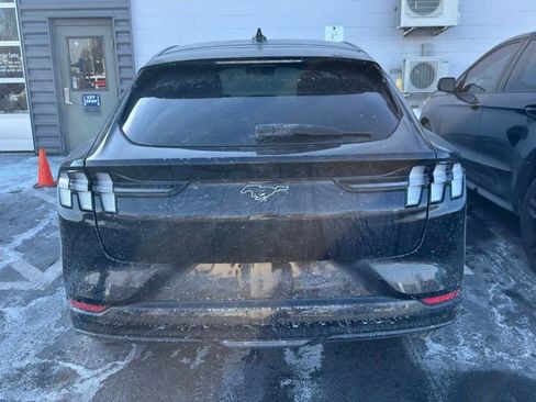 Used 2023 Ford Mustang Mach-E Premium image 4