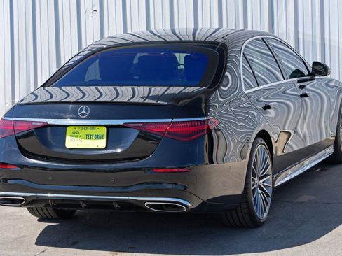 Used 2022 Mercedes-Benz S 580 4MATIC Sedan w/ AMG Line Package image 58