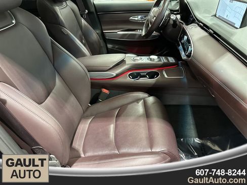 Used 2022 Genesis GV70 2.5T w/ Advanced Package image 20