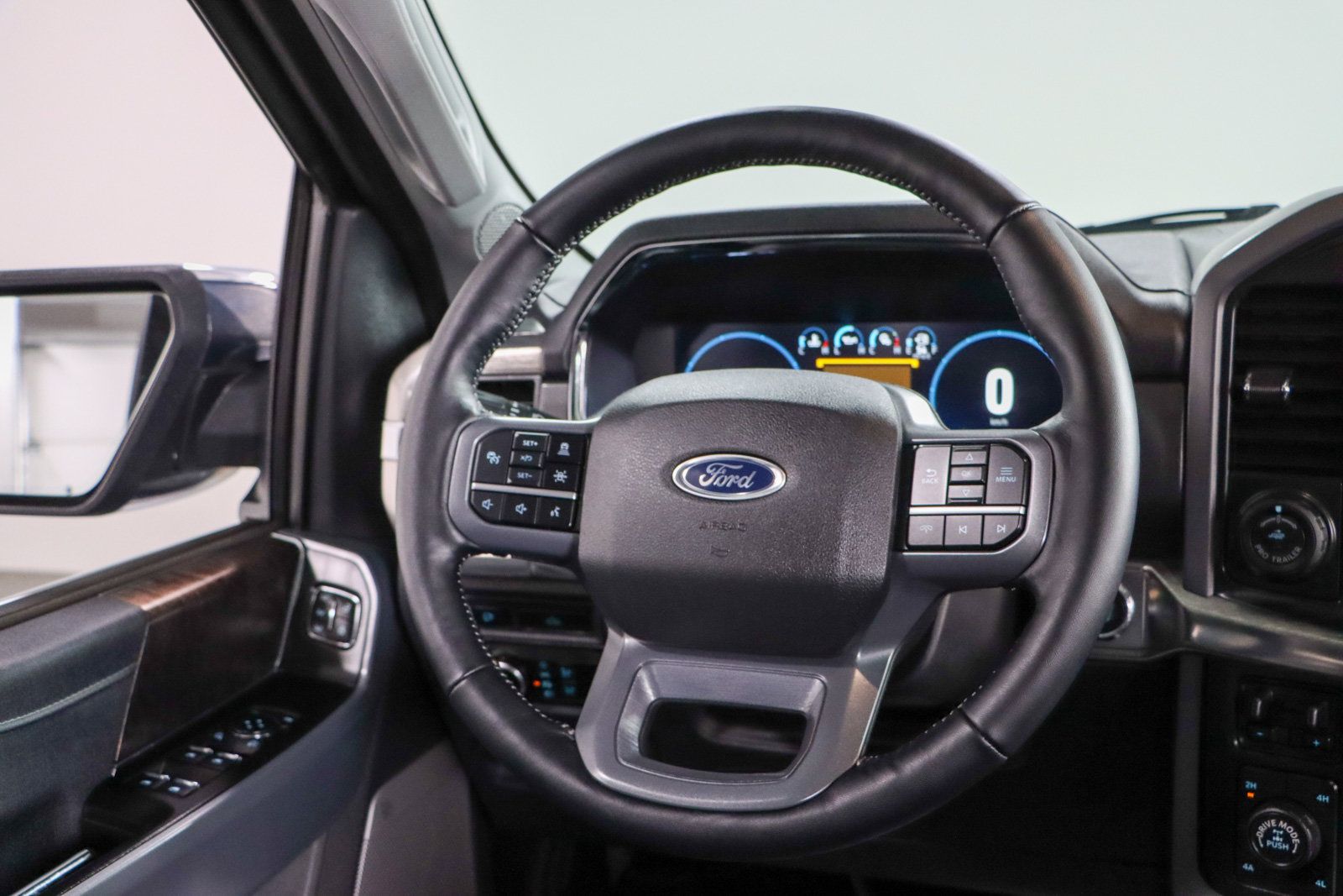 Used 2023 Ford F150 Lariat w/ Equipment Group 502A High AWD/4WD image 13