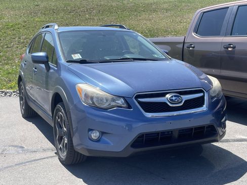 Used 2015 Subaru Crosstrek 2.0i Premium w/ Moonroof Package AWD/4WD image 1