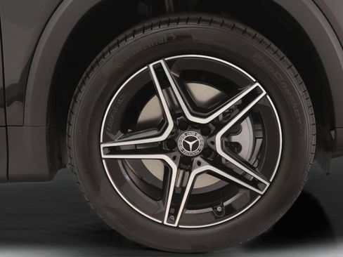 New 2026 Mercedes-Benz GLB 250 image 10