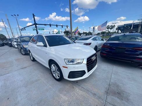Used 2018 Audi Q3 2.0T Premium w/ Convenience Package FWD image 10