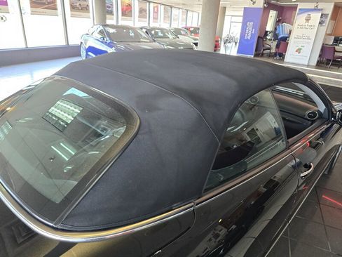 Used 2004 Mercedes-Benz CLK 320 Cabriolet image 21