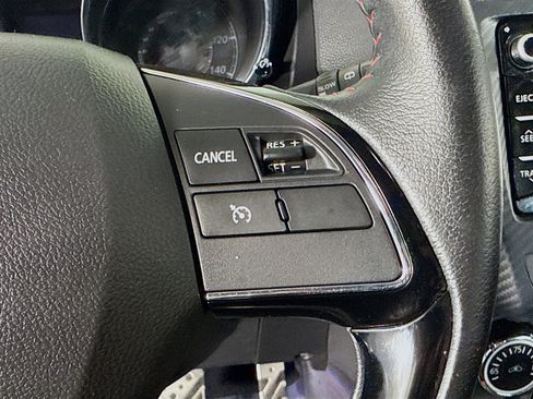 Used 2018 Mitsubishi Outlander Sport ES image 15